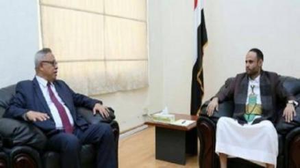 عاجل الحوثيون يطيحون بـ بن حبتور من رئاسة حكومتهم وتعيين هذه الشخصية الجنوبية بديلا عنه